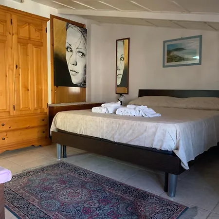 Appartamento Con Due Camere Da Letto Quartu Sant'Elena Exterior photo
